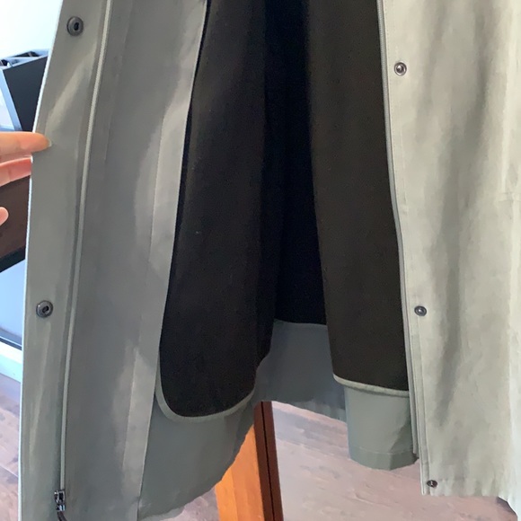 Galley Hooded Rain Jacket with liner size L - Picture 3 of 8